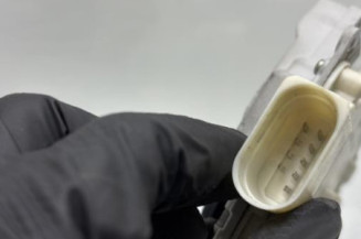 Serrure avant gauche VOLKSWAGEN PASSAT 5