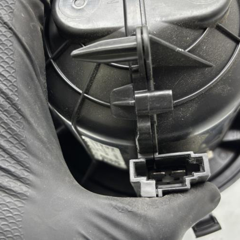 Pulseur d'air PEUGEOT 208 2 Photo n°2