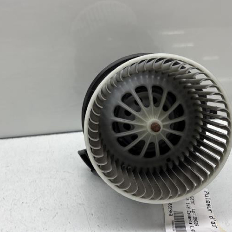 Pulseur d'air PEUGEOT 208 2 Photo n°5