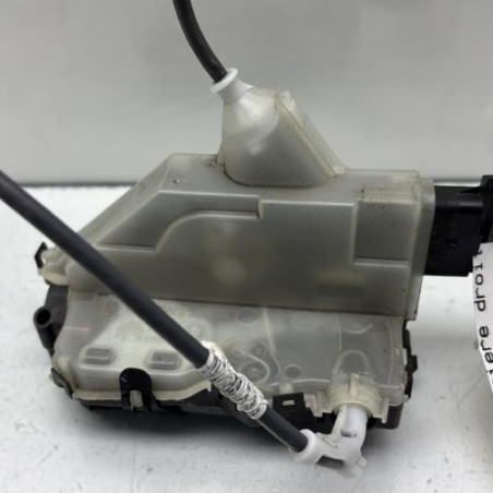 Serrure arriere droit PEUGEOT 208 2