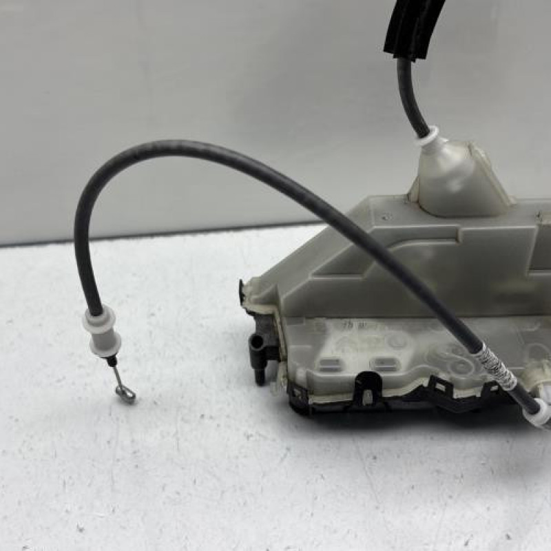 Serrure arriere droit PEUGEOT 208 2 Photo n°3