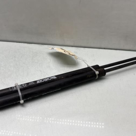 Verin de coffre VOLKSWAGEN GOLF PLUS