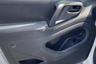 Vase de lave glace PEUGEOT PARTNER 2