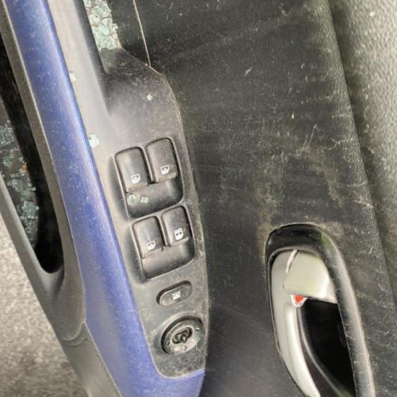 Serrure arriere gauche HYUNDAI I 10 1 Photo n°17