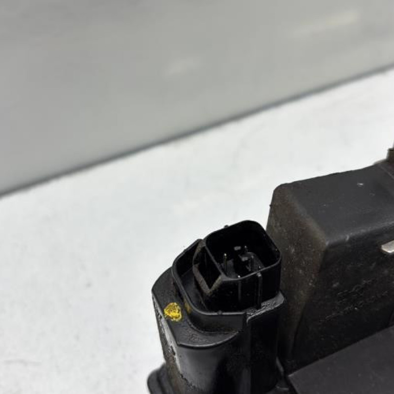 Serrure avant droit HYUNDAI I 10 1 Photo n°3