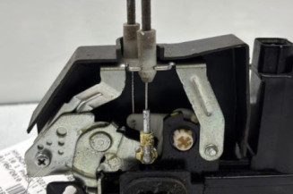 Serrure avant droit HYUNDAI I 10 1