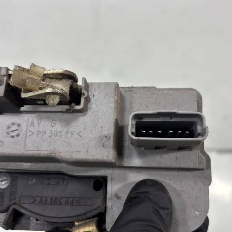 Serrure avant gauche PEUGEOT PARTNER 1 Photo n°5