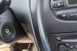 Serrure avant droit CITROEN XSARA PICASSO
