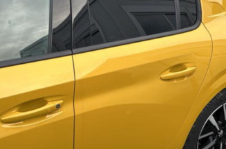 Tuyau de climatisation PEUGEOT 208 2