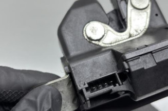 Serrure de coffre FIAT 500 2