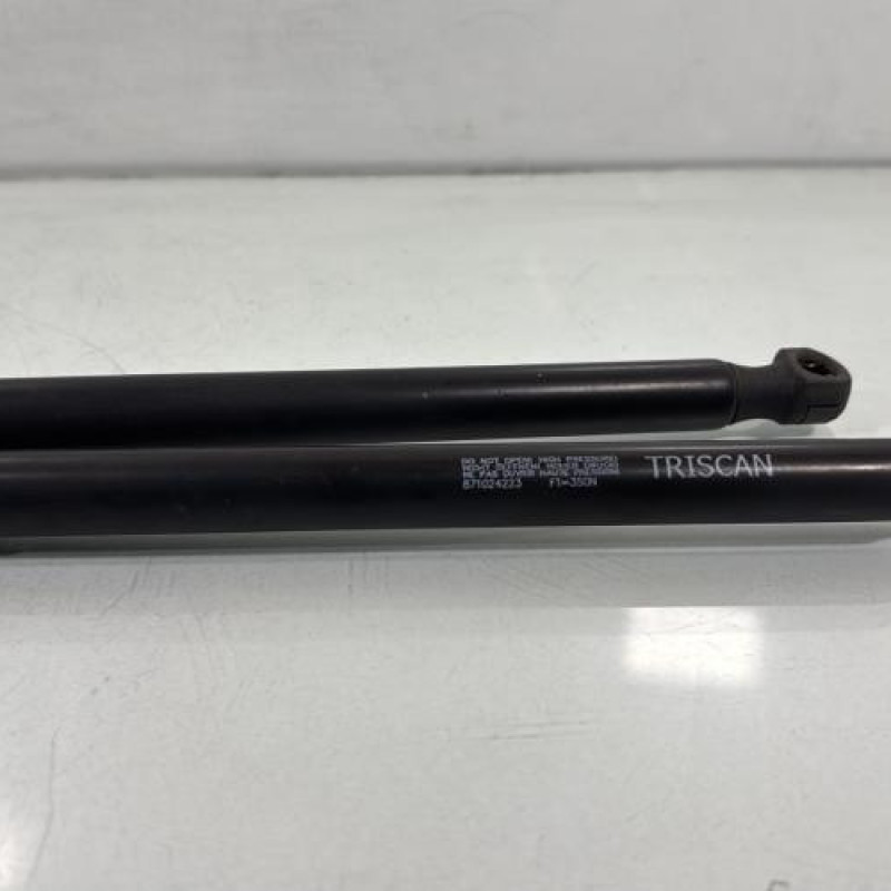 Verin de coffre OPEL CORSA C Photo n°2