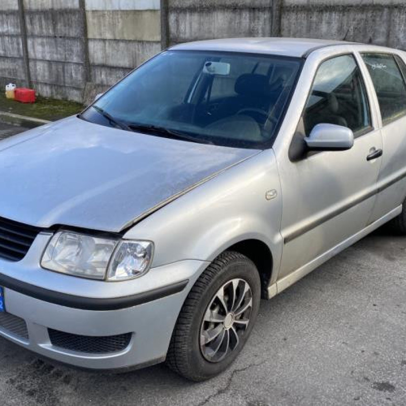 Face avant VOLKSWAGEN POLO 3 Photo n°6