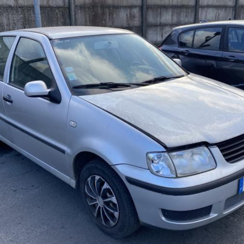 Face avant VOLKSWAGEN POLO 3 Photo n°7