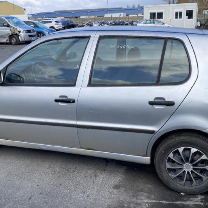 Face avant VOLKSWAGEN POLO 3 Photo n°11