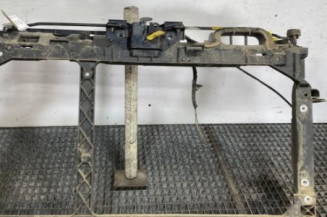 Face avant FORD FIESTA 6 Photo n°1