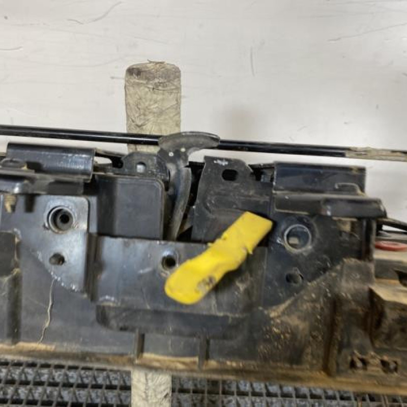 Face avant FORD FIESTA 6 Photo n°4