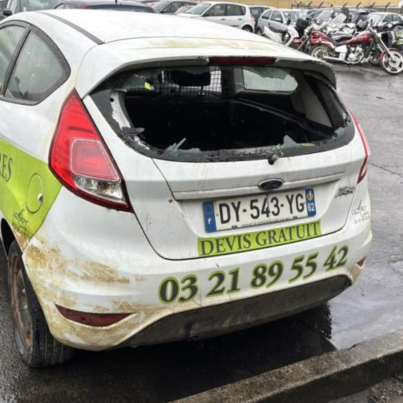 Face avant FORD FIESTA 6 Photo n°6