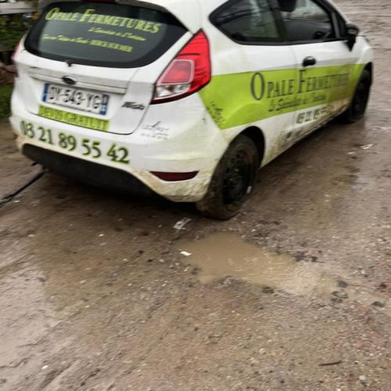 Face avant FORD FIESTA 6 Photo n°7