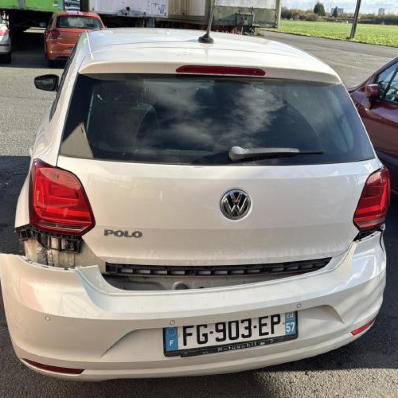 Face avant VOLKSWAGEN POLO 5 Photo n°10