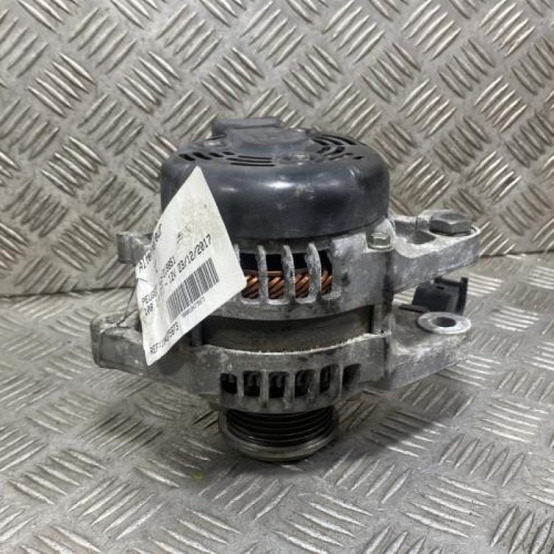 Alternateur PEUGEOT 108 Photo n°1