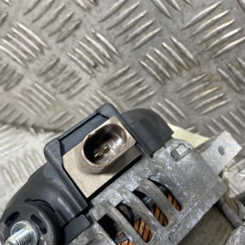 Alternateur PEUGEOT 108 Photo n°3