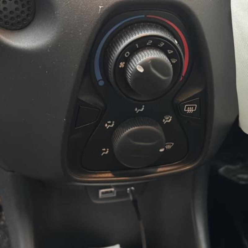 Alternateur PEUGEOT 108 Photo n°18