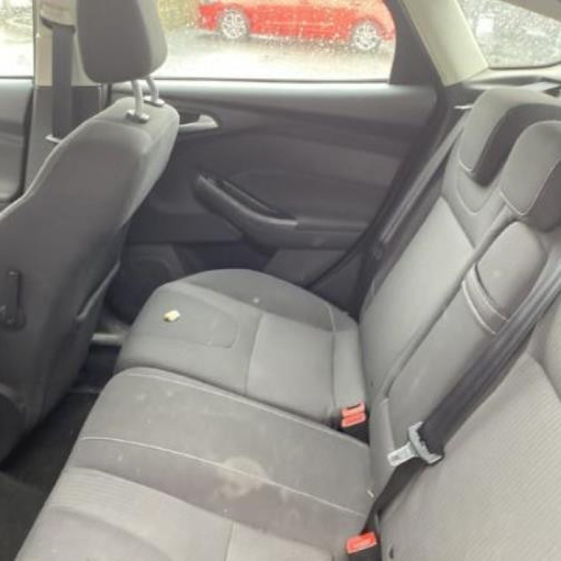 Alternateur FORD FOCUS 3 Photo n°8