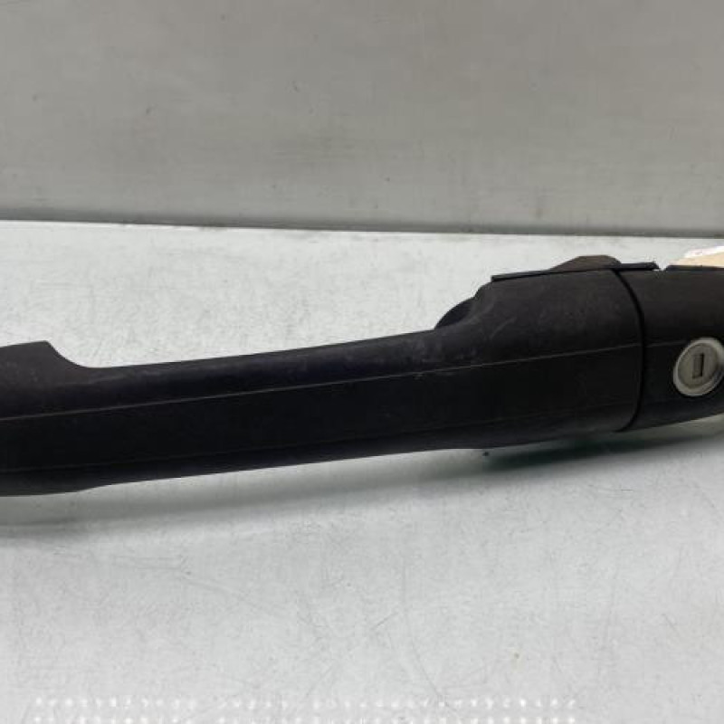 Poignee porte avant gauche MERCEDES VITO 639 Photo n°1