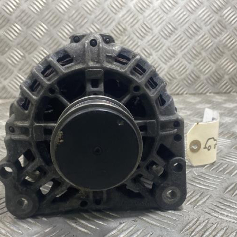 Alternateur AUDI A3 1 Photo n°1