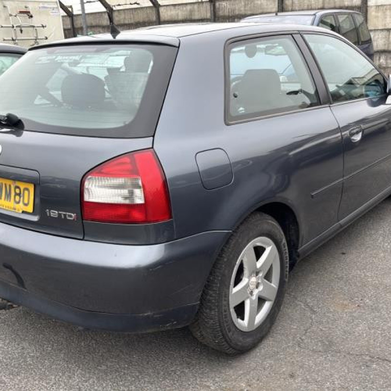 Alternateur AUDI A3 1 Photo n°7