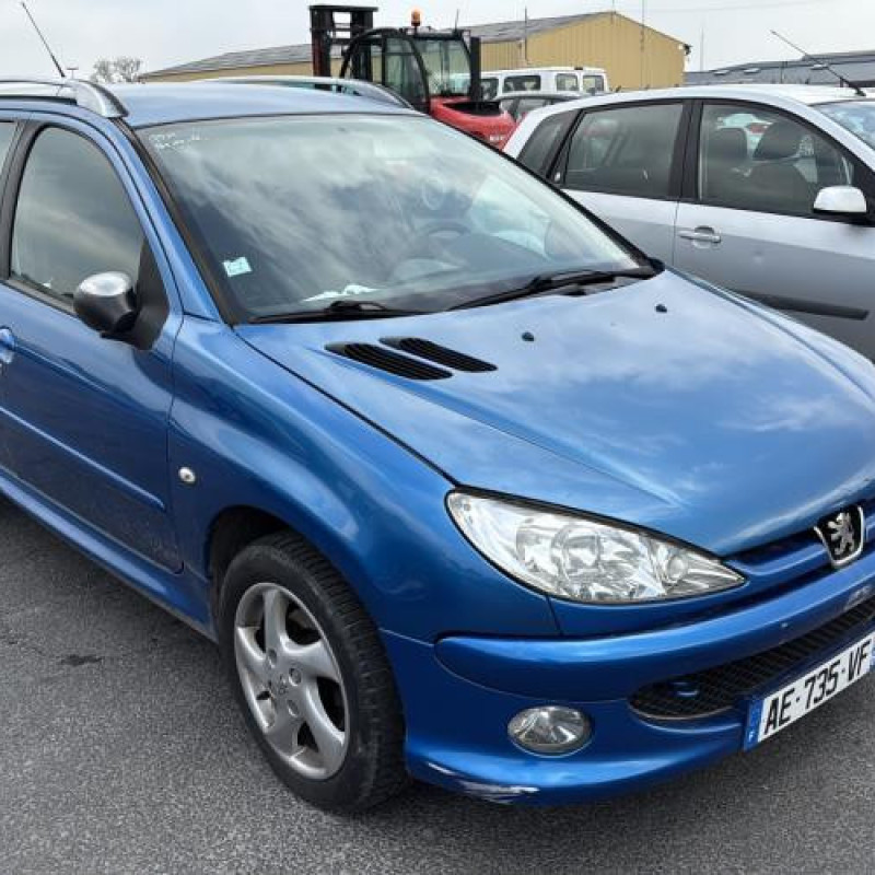 Face avant PEUGEOT 206 Photo n°7