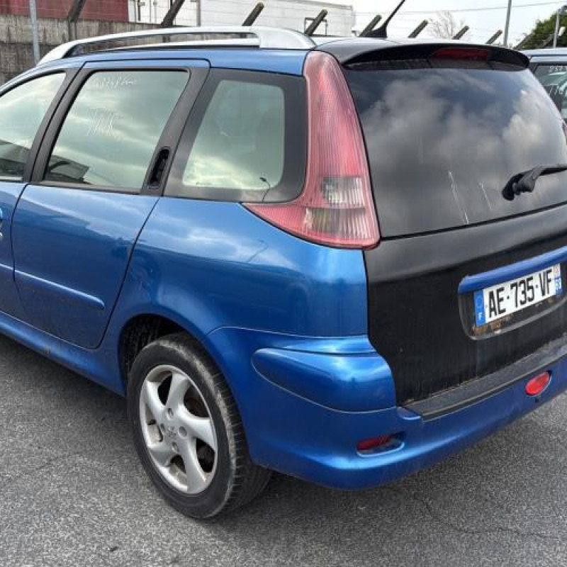 Face avant PEUGEOT 206 Photo n°9