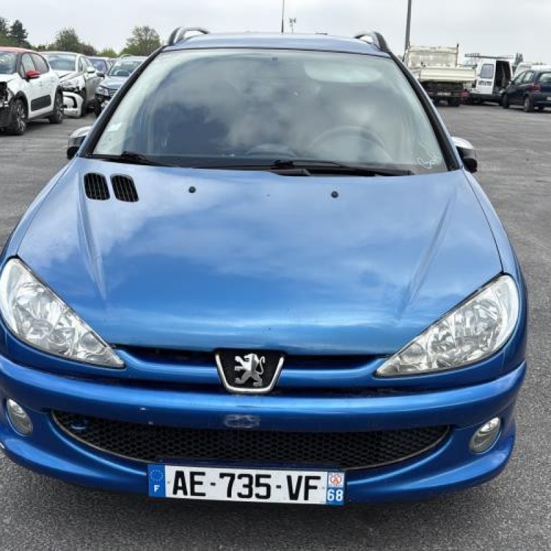 Face avant PEUGEOT 206 Photo n°13