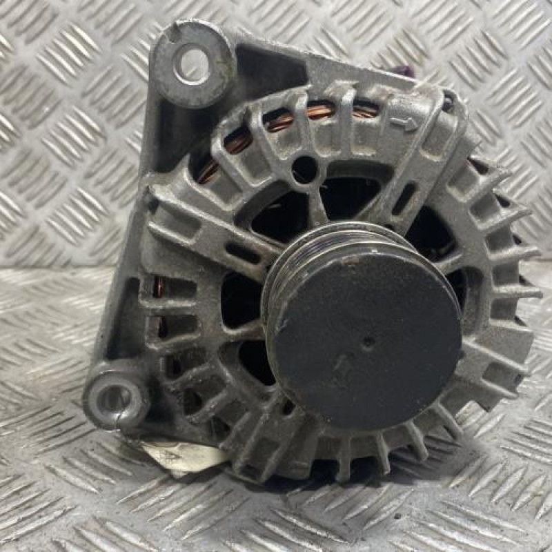 Alternateur BMW SERIE 1 F20 Photo n°3