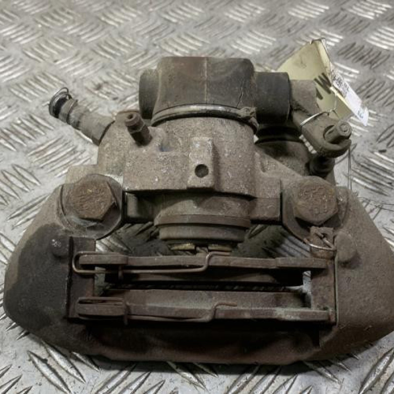 Etrier arriere gauche (freinage) PEUGEOT 306 Photo n°2