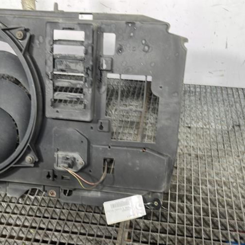 Face avant PEUGEOT PARTNER 1 Photo n°3