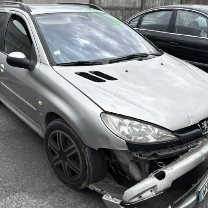 Face avant PEUGEOT 206 Photo n°7