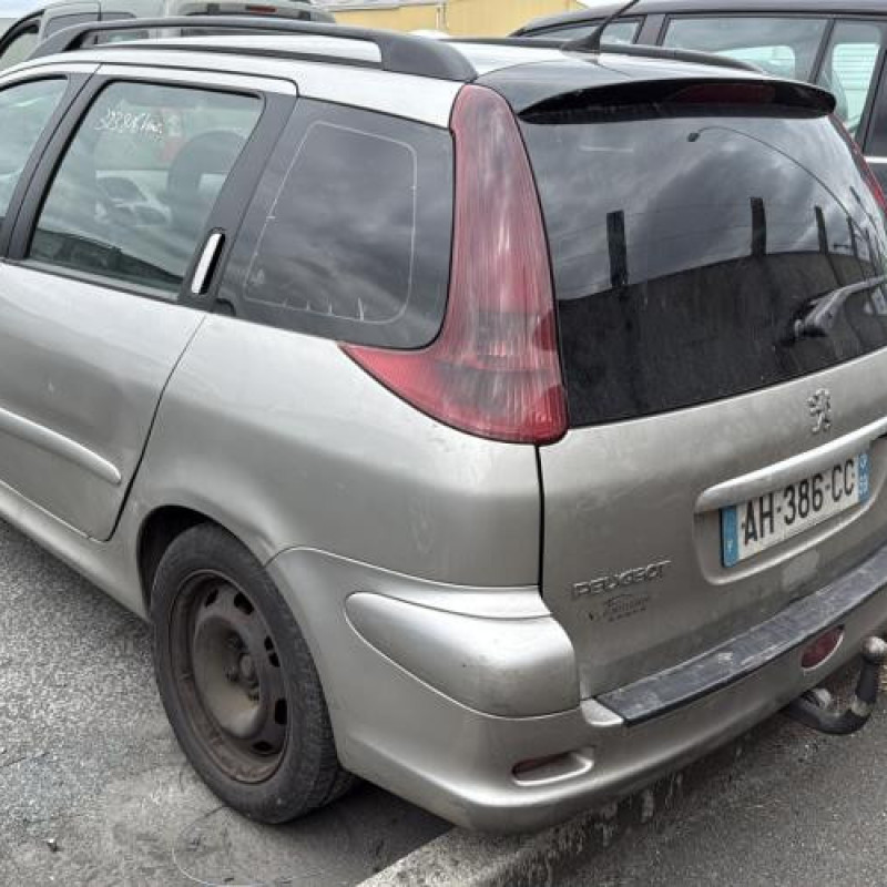 Face avant PEUGEOT 206 Photo n°9