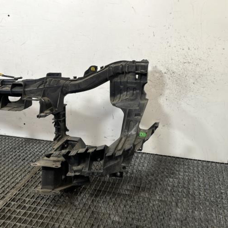 Face avant MERCEDES CLASSE A 169 Photo n°3