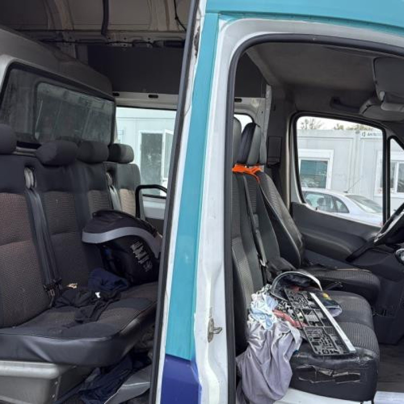 Face avant MERCEDES SPRINTER 3 Photo n°17