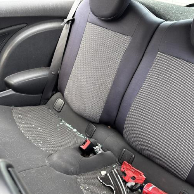 Face avant MINI MINI 2 R56 Photo n°16