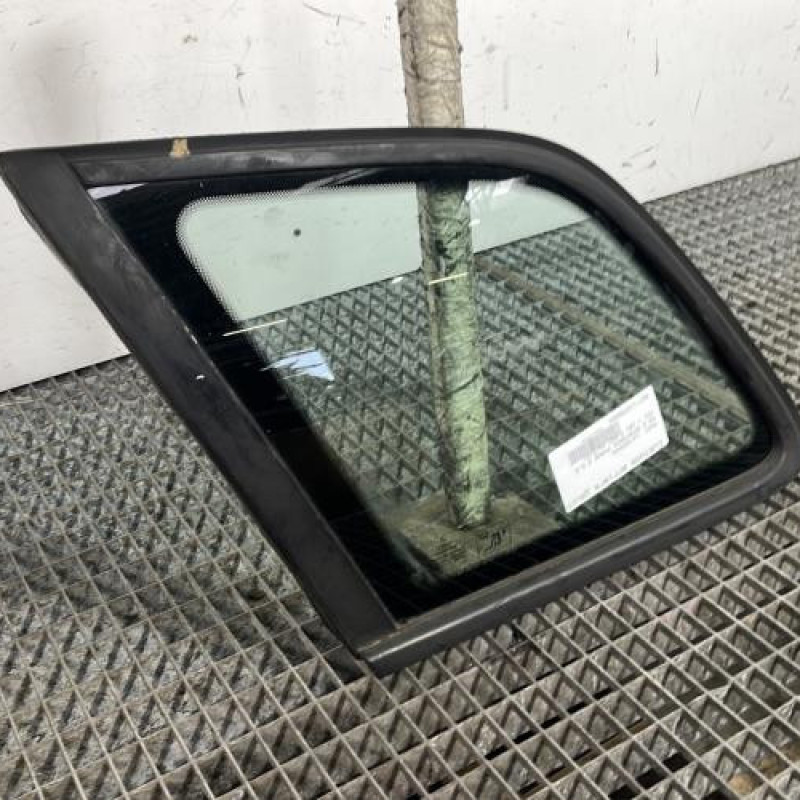 Custode arriere gauche AUDI A3 2 Photo n°2