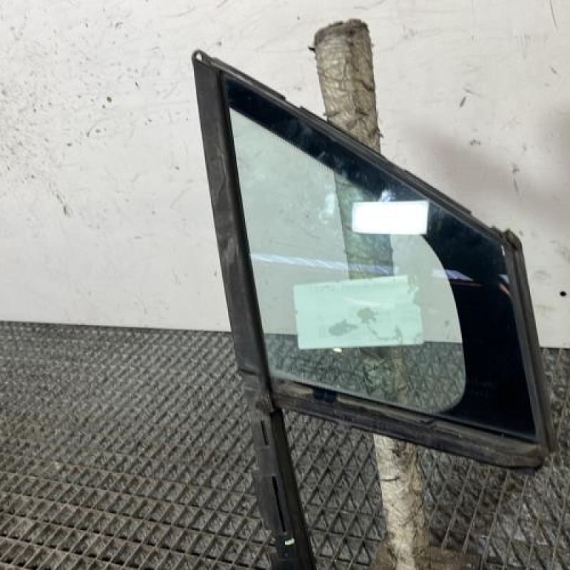 Custode avant droit (porte) PEUGEOT 3008 1 Photo n°2