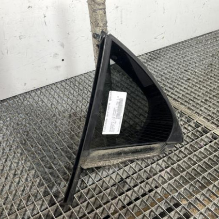 Custode arriere gauche (porte) MERCEDES CLASSE A 176