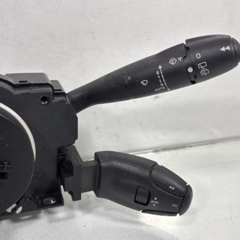 Com (Bloc Contacteur Tournant+Commodo Essuie Glace+Commodo Phare) PEUGEOT 307 Photo n°2