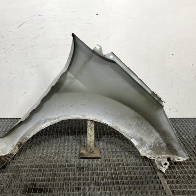 Aile avant gauche FORD FIESTA 6 Photo n°4