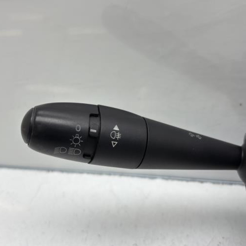 Com (Bloc Contacteur Tournant+Commodo Essuie Glace+Commodo Phare) PEUGEOT 5008 1 Photo n°3