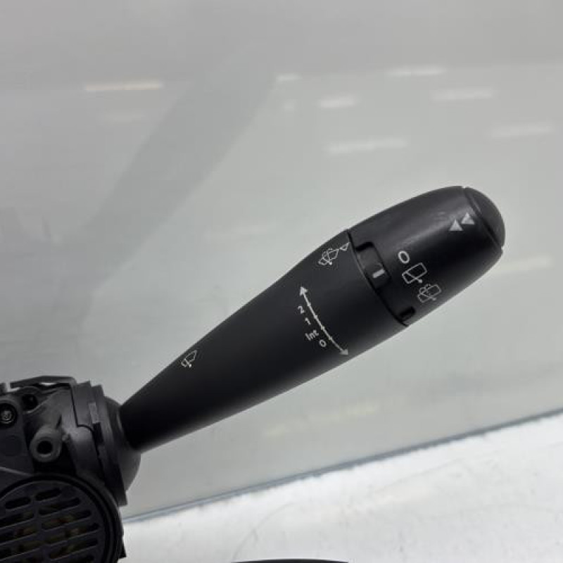 Com (Bloc Contacteur Tournant+Commodo Essuie Glace+Commodo Phare) PEUGEOT 5008 1 Photo n°4