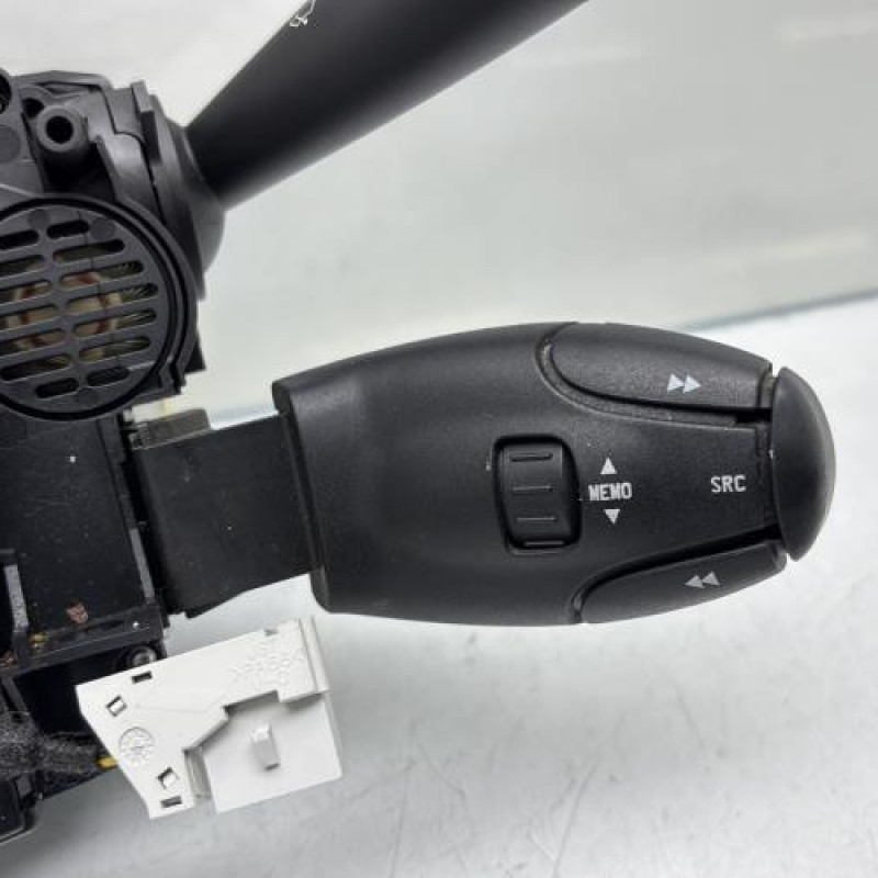 Com (Bloc Contacteur Tournant+Commodo Essuie Glace+Commodo Phare) PEUGEOT 5008 1 Photo n°5