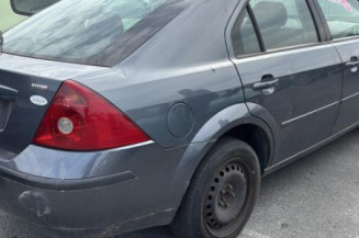 Aile avant droit FORD MONDEO 2